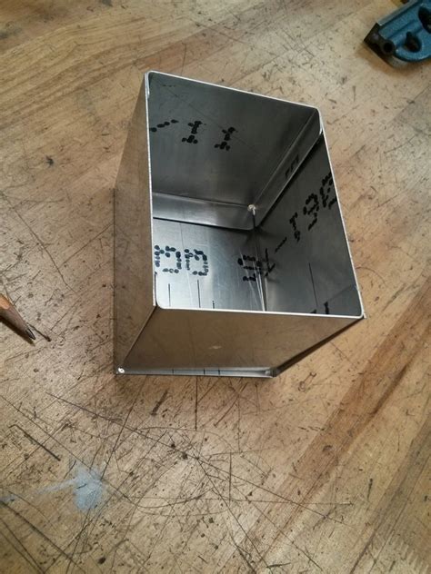 making metal boxes from aluminum tubing|riveted metal box instructions.